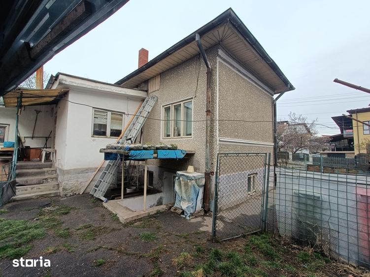 Casă cu 3 camere cu Teren 532 Mp în Central