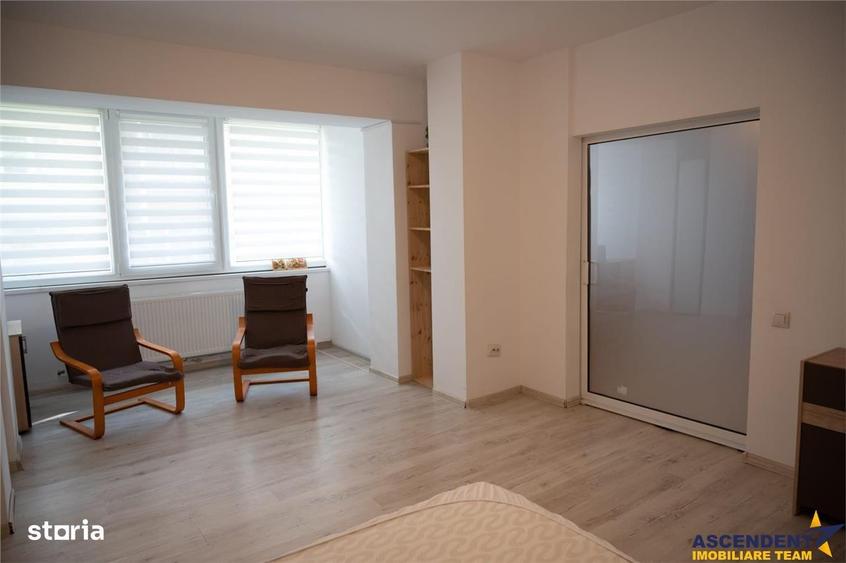 Apartament cu 2 camere semidecomandat, mobilat în Centrul Istoric