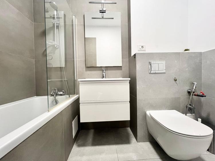 COMPLET MOBILAT / LOC PARCARE /SPATII DEPOZITARE - 30