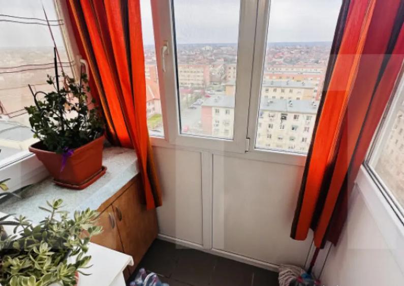 Apartament 3 camere, 50 mp, zona Vlaicu - 16