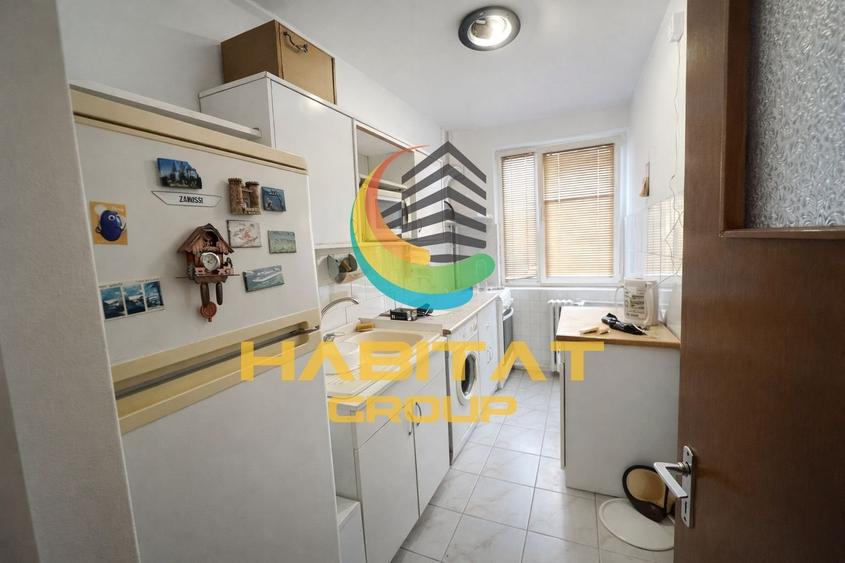 Racoviță 3 camere decomandate 11 minute metrou electrica/sanitare refăcute 63 mp - 1