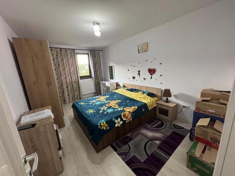 2 camere decomandat, 49mp cu geam la baie str Pepinierei - 2