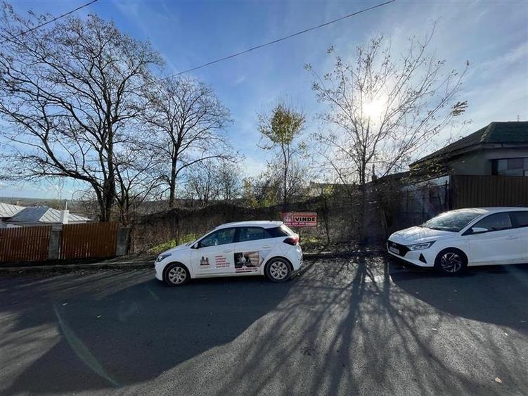 Teren de vanzare in zona Alexandru cel Bun Tulcea - 1