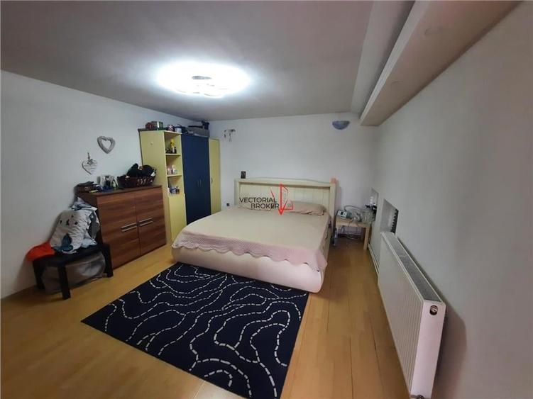 Vila 2 etaje, curte generoasa Vatra Luminoasa - 19