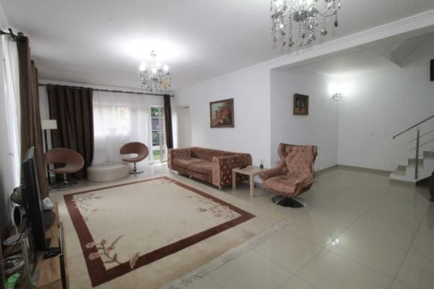 Vila de vanzare 9 camere|2008|Iancu Nicolae|Pipera - 1