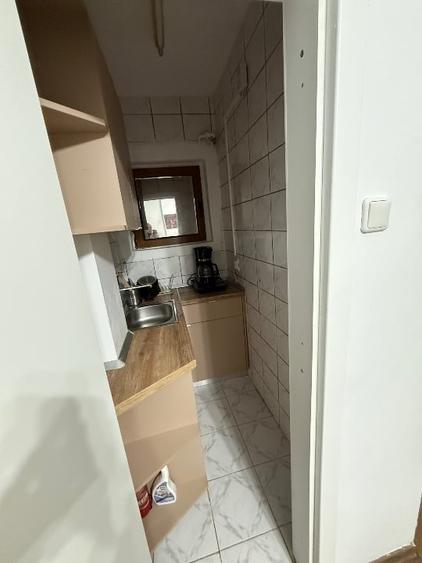 Proprietar, vând garsonieră renovată ultracentral - 3