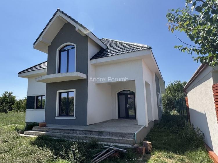 Casa Individuala Becicherecu Mic,P+M,5 Camere,3 Bai,Garaj,Teren Generos