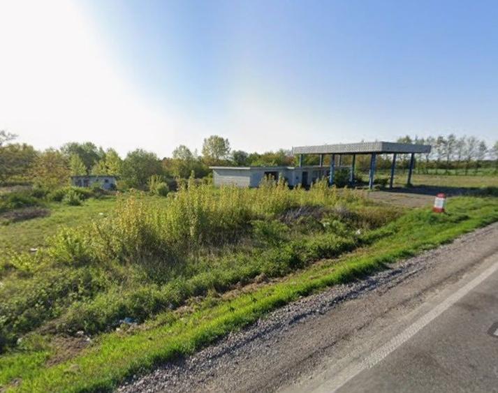 Teren la intrare in Siret E85 - 4