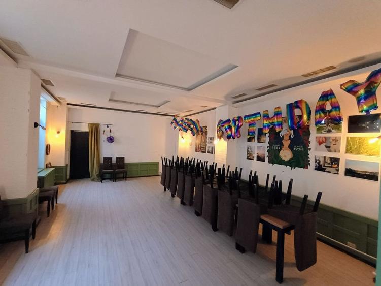 Dacia vila  utilata  pentr restaurant parter etaj curte  terasa 400`mp - 1