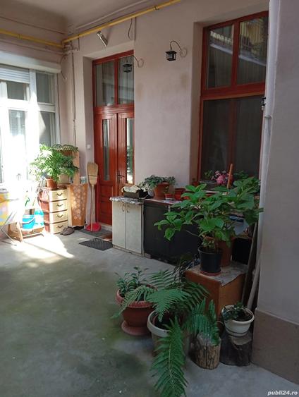 vand casa la curte central - 4