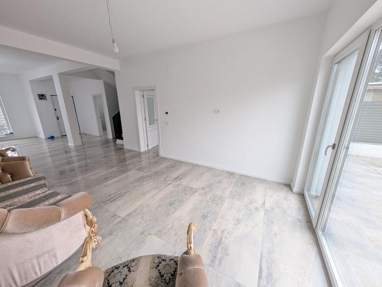 Casa 4 camere 130mp | 0 comision | Voluntari Jiului | 300mp teren - 38