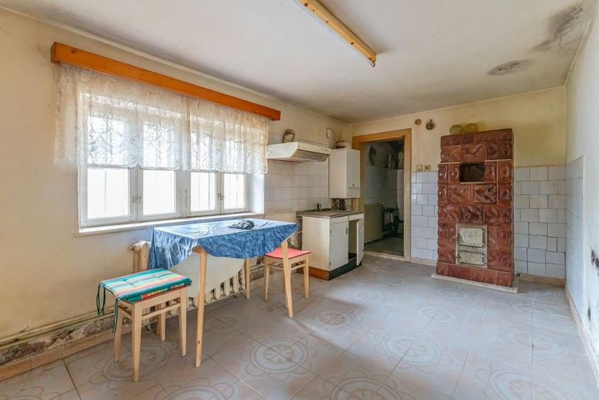 Casă individuală de renovare în Bod, Brașov - 4