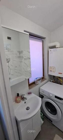 Inchiriez ap.decomandat cu o camera in Zona Iosefin, parter, suprafata utila de 35 mp. - 2