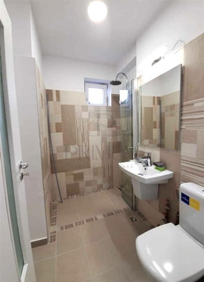 MEDICINA - 3 cam - 2 balcoane - centrala proprie - decomandat - 5