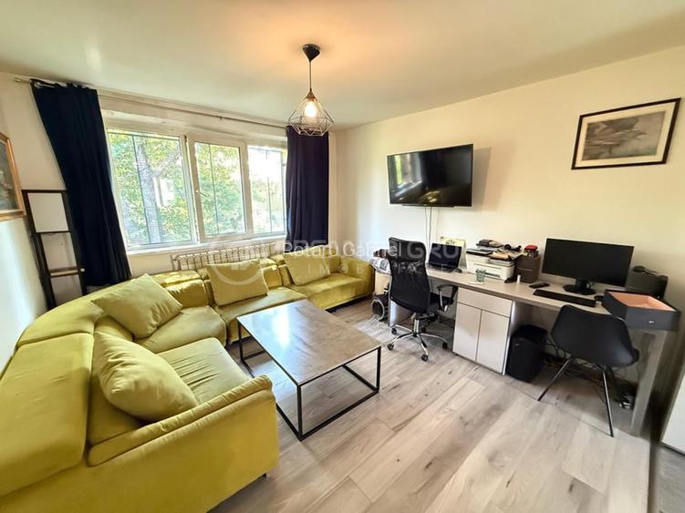 Apartament 3 camere, Piata Unirii, 70mp, CT, AC Apartament 3 camere, Piata Unirii, 70mp, CT, AC