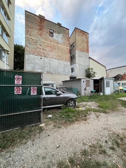 Teren intravilan sector 1 de vanzare,Calea Grivitei - 8