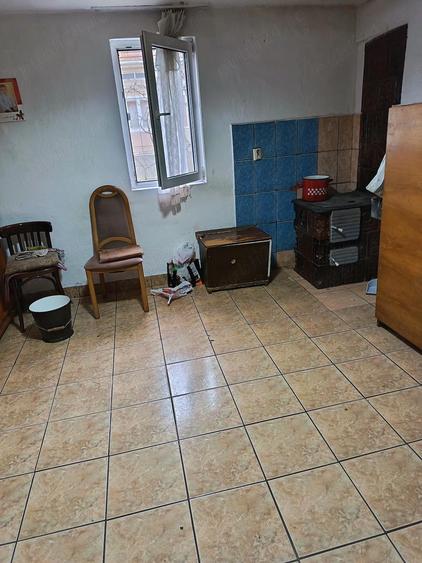 Casa locuibila de vanzare - 8