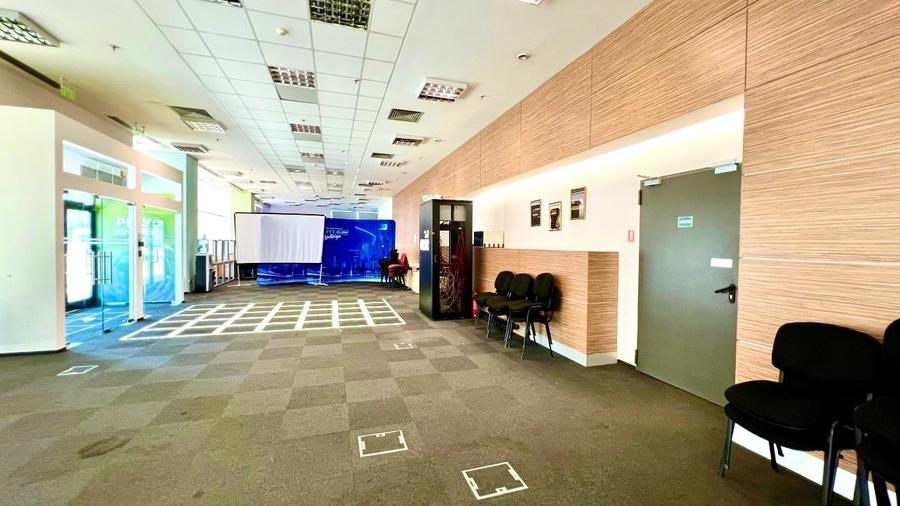 Spatiu Comercial/Showroom/Clinica medicala/Birouri - 400mp - 2