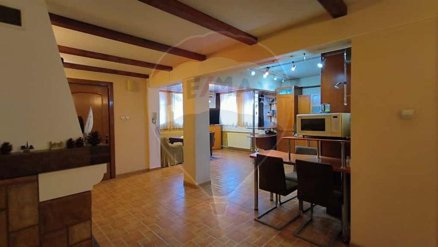 Casa cu piscina de vanzare in zona Piata Centrala Galati - 23