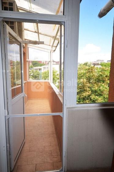 Gara, apartament cu 3 camere mobilat si utilat, amenajat modern - 64