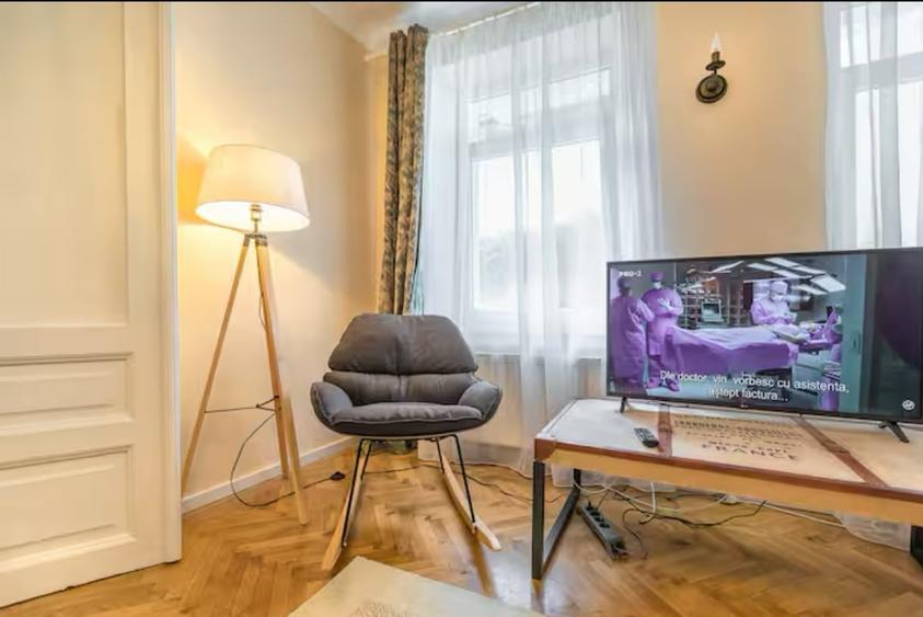 Apartament 2 camere,complet renovat, inima centrului Istoric, Strada Castelului - 16