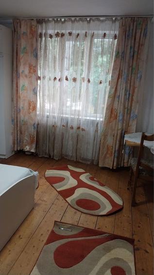 Inchiriere garsoniera zona Zamca - 4