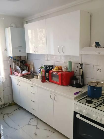 Vand Apartament doua camere. Vand Apartament doua camere.