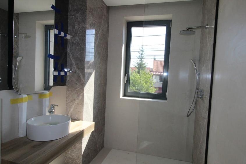 4 camere 3 bai 2 terase mari 2 locuri de parcare. Erou Iancu Nicolae. Cambridge - 7