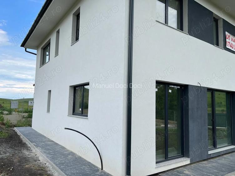 Casa de vanzare in Dezmir locuin?a ideala pentru familia ta!