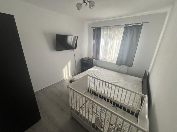 De inchiriat Apartament 2 camere - 3
