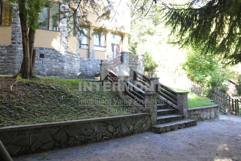 Apartament de vânzare în Sinaia, zona Furnica