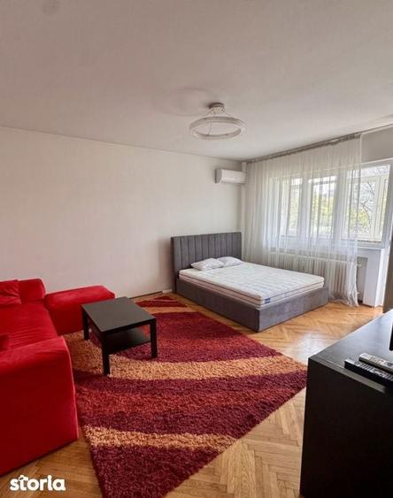 Garsoniera de inchiriat, 42 mp, metrou, zona Drumul Taberei - 1