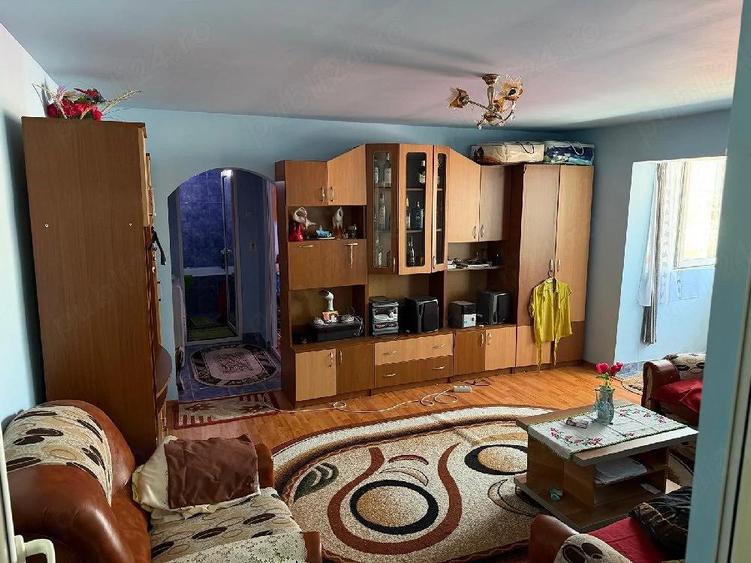 Vand apartament 3 camere - 2