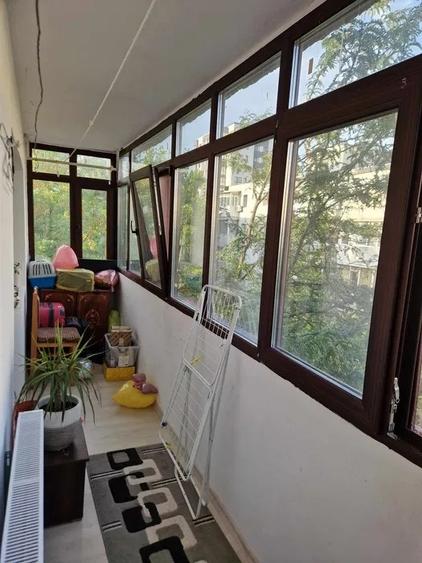 Apartament cu 3 camere, decomandat, etaj 3/4, zona Dacia - 6