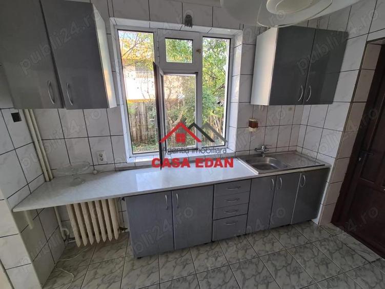 Casa in Poiana Campina--1800 lei - 18