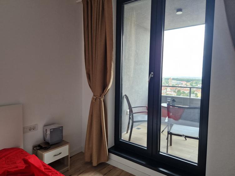 La ISHO-cel mai nou si renumit bloc central - 16