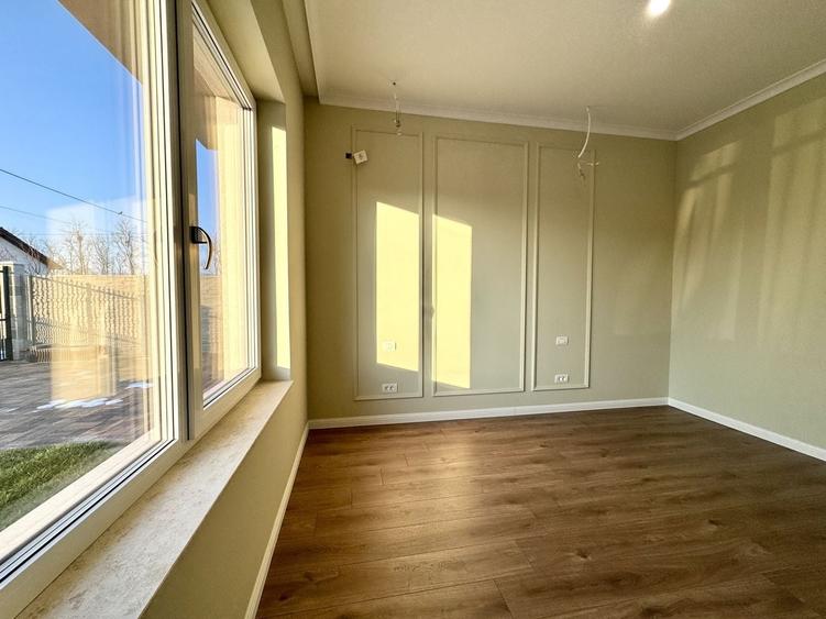 Duplex modern cu grădină, la intrare în Moșnița Nouă - 2