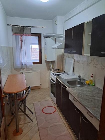 Inchiriez garsoniera - 1