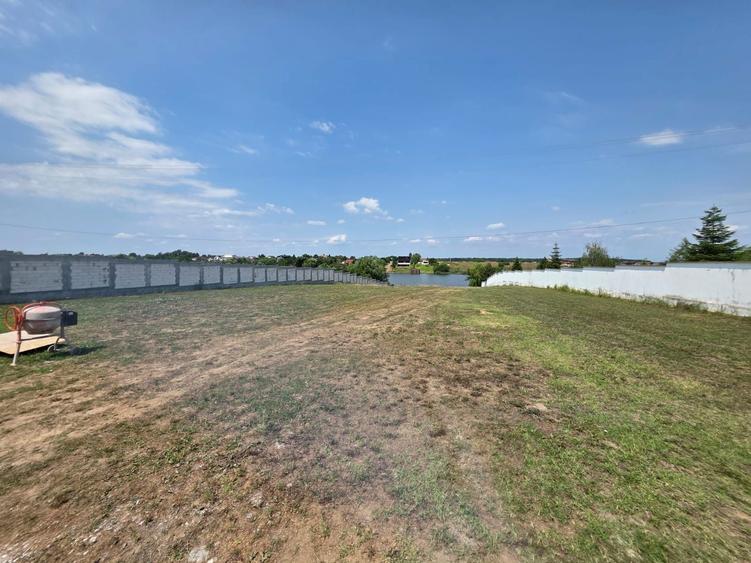 Teren de inchiriat 5000 mp Ciofliceni-Snagov -deschidere lac 36 mp - 2