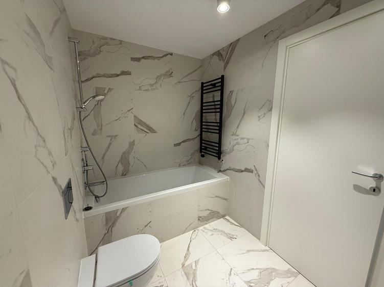 7th floor One Herastrau Towers 4 camere One herastrau Towers etaj 7 - 22