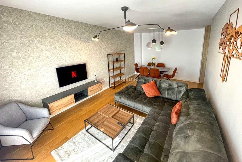 Apartament cu 2 camere decomandat în Herăstrău Apartament cu 2 camere decomandat în Herăstrău