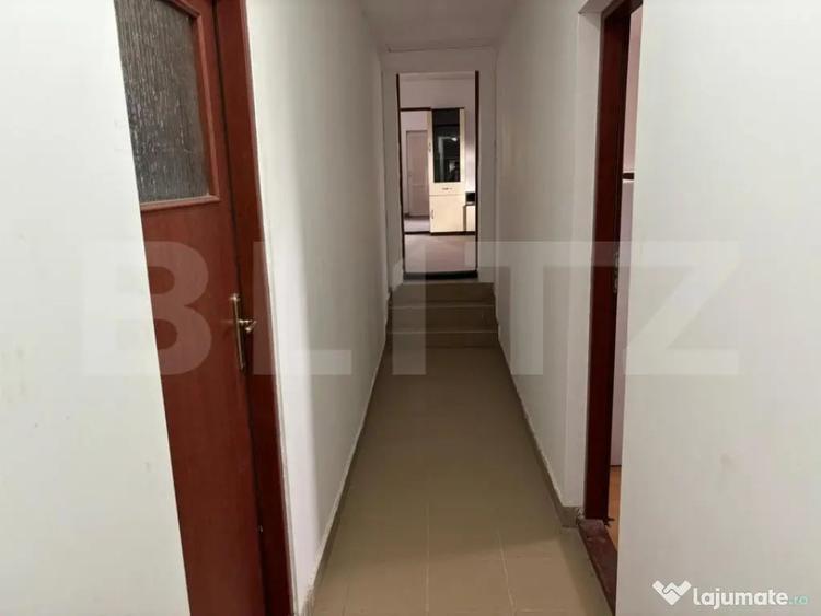 Spațiu comercial, de 350 mp, în Central