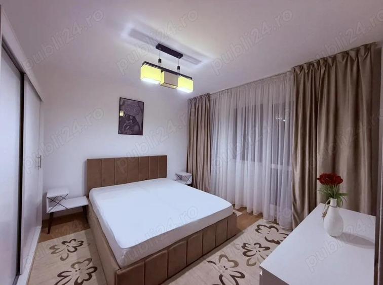 Apartament 3 camere decomandat - 1