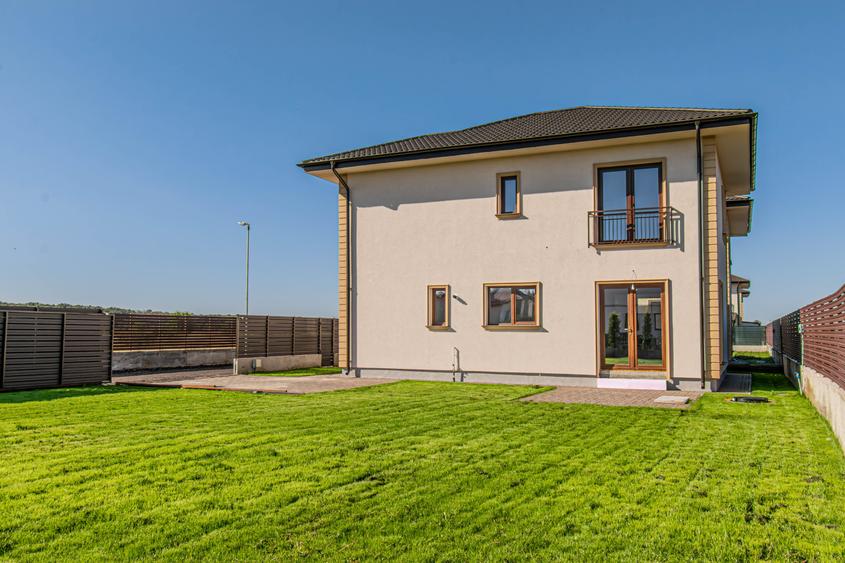 Proiect Aleea cu Tei, 5 vile la cheie, curte amenajata - 21