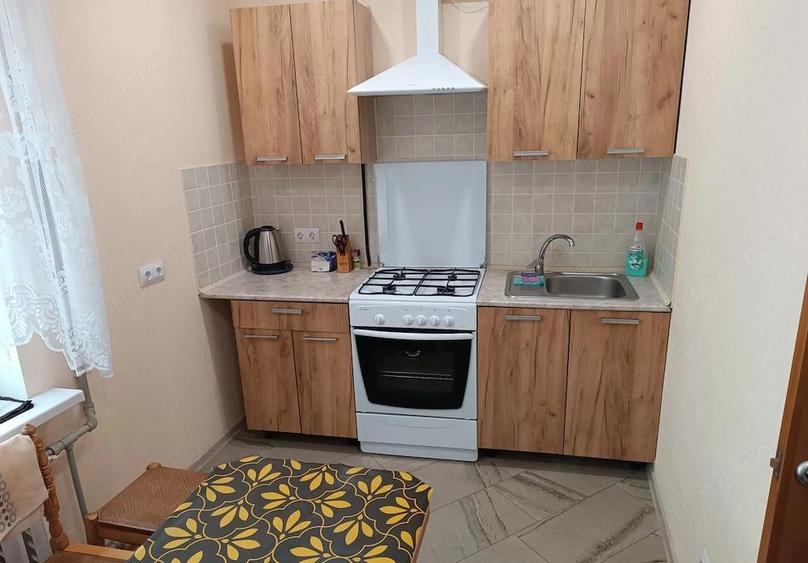 De vanzare apartament cu 2 camere in zona Iosefin - 1