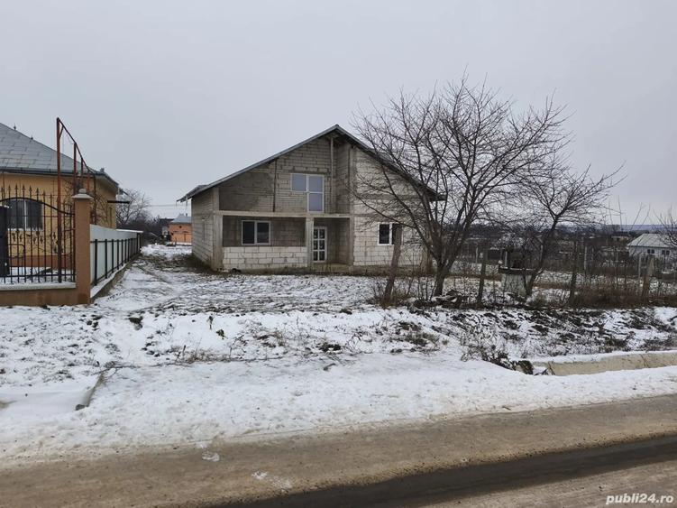 Casa de vanzare la ro?u - 4