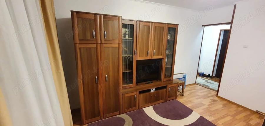 Inchiriez garsoniera zona Craiter Bra?ov - 3