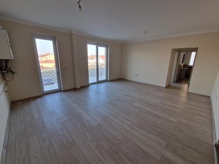Apartament 2 camere , GIroc, , strada SPERANTEI 11 - 3