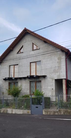 Casa cu garaj Copsa Mica, Sibiu - 1