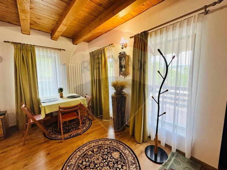 Casă / Vilă cu 4 camere de vânzare - 10